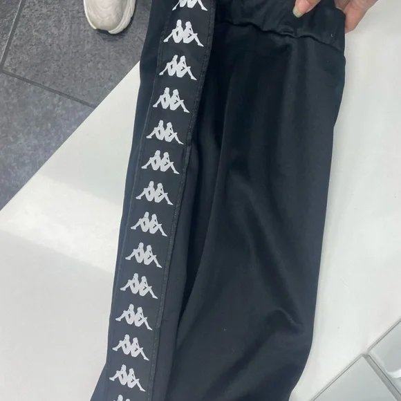 VTG Kappa Track Skirt Black White Button Snaps Adjustable size Large 2000s Y2K - Picture 4 of 9